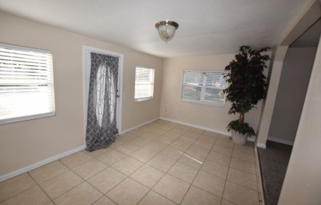 3 beds, 1 bath, $1,500