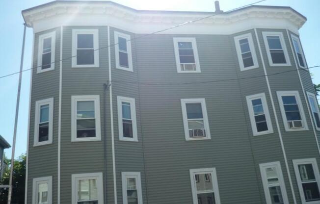 27 Buttonwood St.