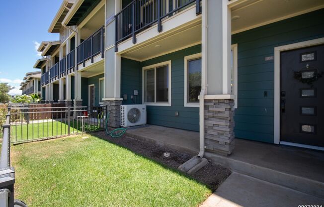 3BD/2.5BA Townhouse in Ewa Beach with 1 Car Garage