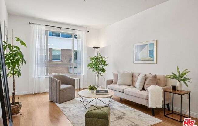 1 bed, 1 bath, 628 sqft, $2,400, Unit 234