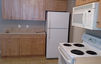 2 beds, 2 baths, $1,700