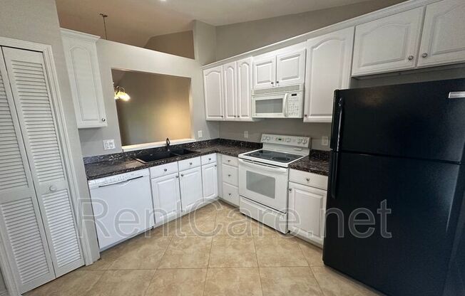 2 beds, 2 baths, 1,013 sqft, $1,699