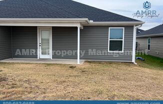 3 beds, 2 baths, $1,499