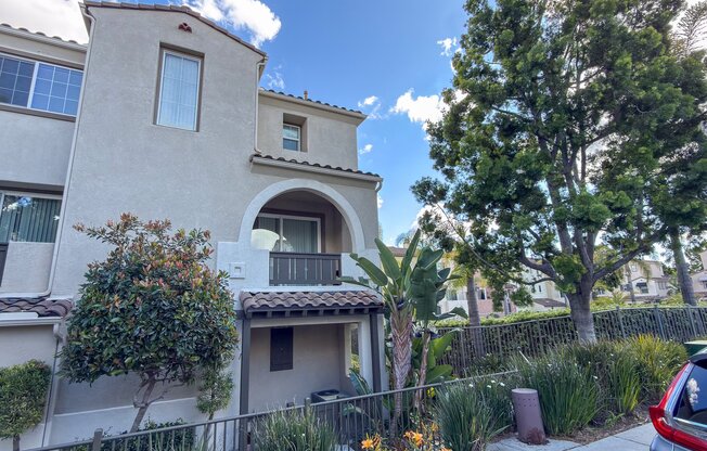 1280 Haglar Way #6
