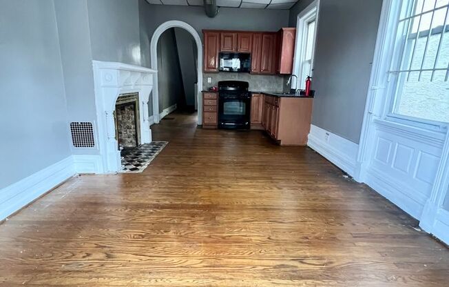 18th St N 2126