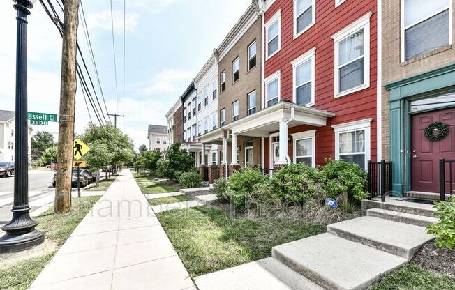 755 ANACOSTIA AVE NE