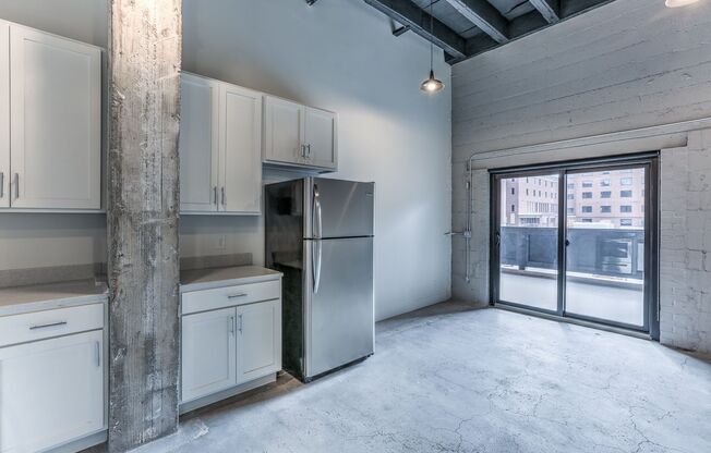 1 bed, 1 bath, 875 sqft, $1,400, Unit A215