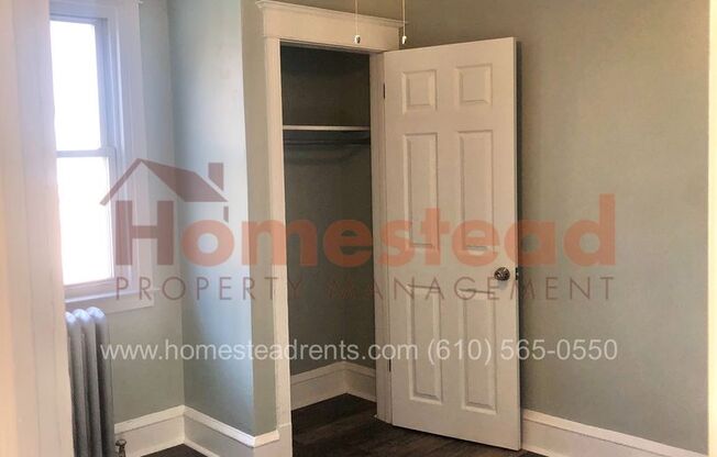 2 beds, 1 bath, $1,600