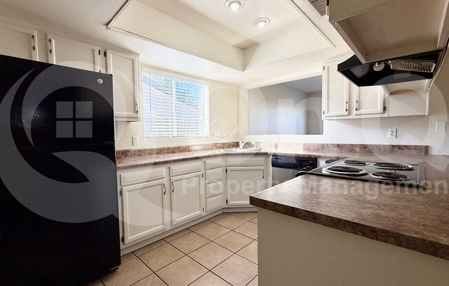 6212 W TIERRA BUENA LN