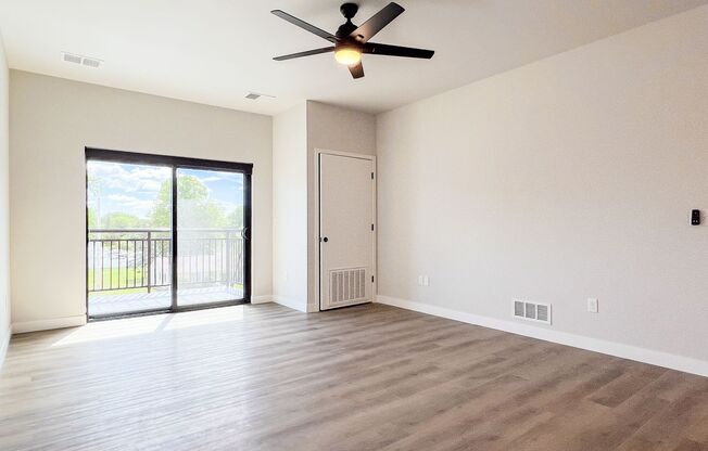 2 beds, 2 baths, 1,178 sqft, $2,200, Unit SC 1408-111