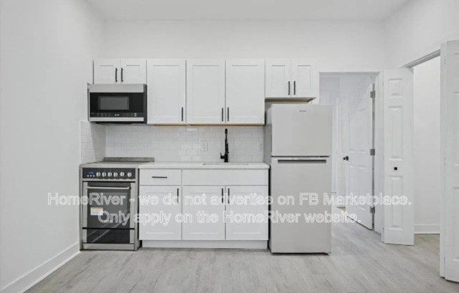 806 N 46 ST