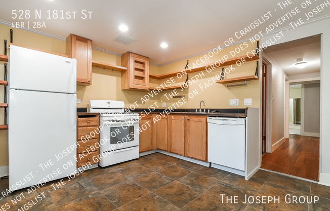 528 N 181 ST
