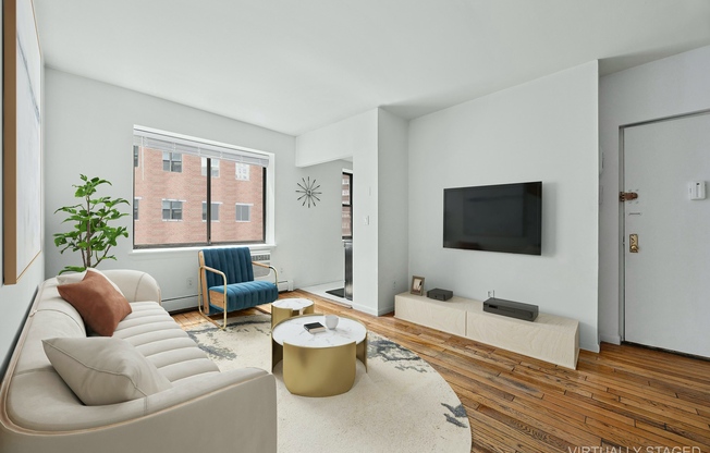 61 Lexington Ave 1F