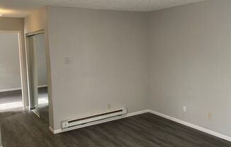 1 bed, 1 bath, $695, Unit #10