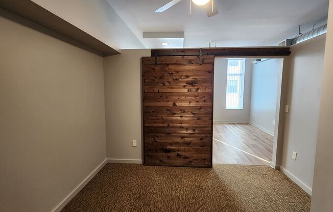 1 bed, 1 bath, 615 sqft, $1,195, Unit Unit 211