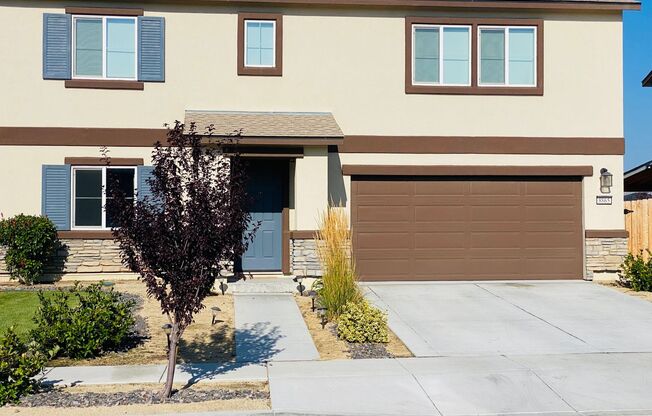 4 bed/3 Bath with Bonus Room in Lemmon Valley