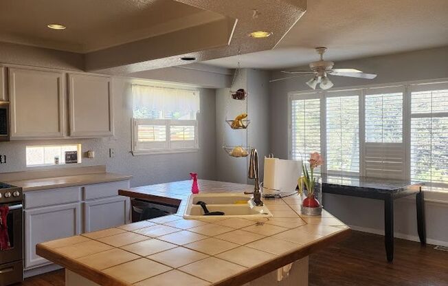 Long Realty & Property Management - Large Home Close to Airport *** RENT SPECIAL***