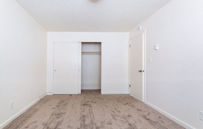 2 beds, 1 bath, 709 sqft, $1,599, Unit 1