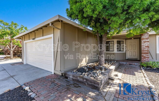 343 CLYDESDALE DR