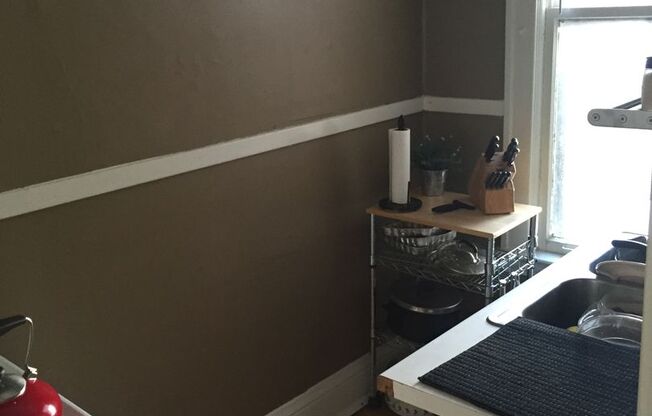 1 bed, 1 bath, 525 sqft, $1,095, Unit 04