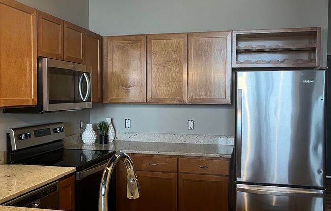 2 beds, 2 baths, 1,192 sqft, $2,025, Unit 205