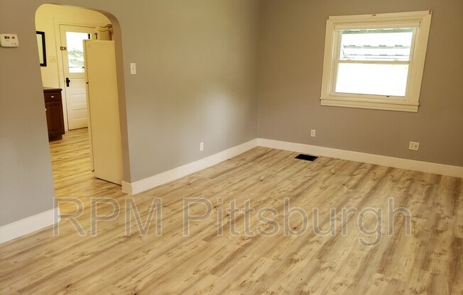 1529 LIME HOLW