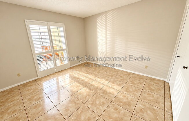 4 beds, 3 baths, 3,656 sqft, $4,500