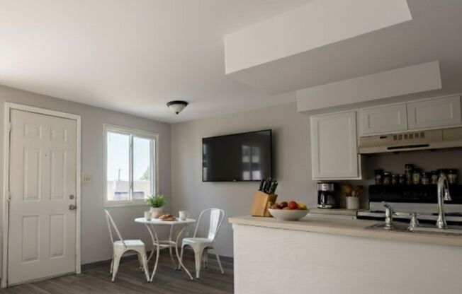 1 bed, 1 bath, 600 sqft, $999, Unit 1422-03