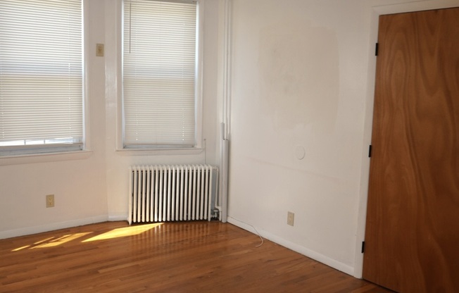 441 CASTLETON AVE