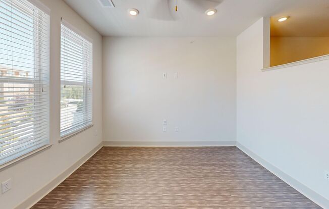 Studio, 1 bath, 589 sqft, $1,289, Unit 534