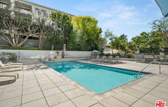 2 beds, 2 baths, 1,410 sqft, $6,500, Unit 5G