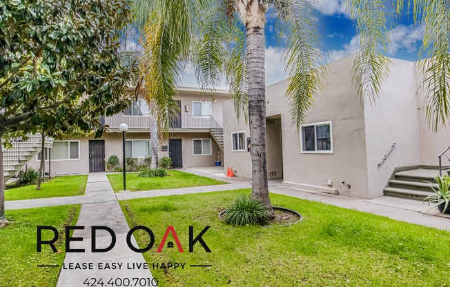 2036 E WHITING AVE