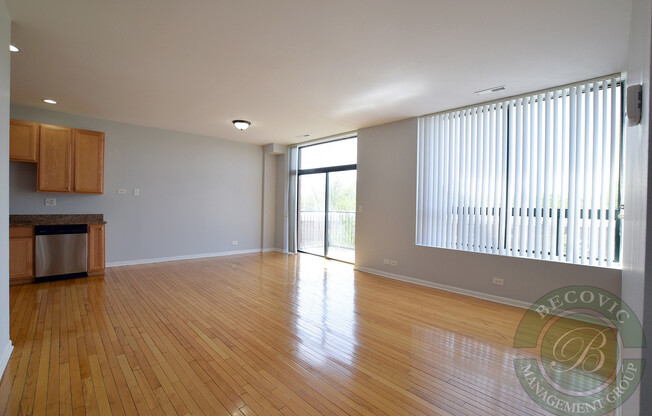 2 beds, 2 baths, 900 sqft, $2,500, Unit 203