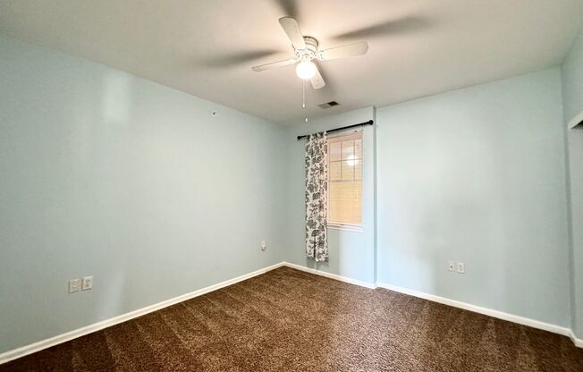 2 beds, 2 baths, $1,850, Unit # 301