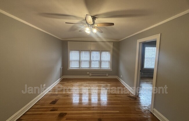 8348 S MARYLAND