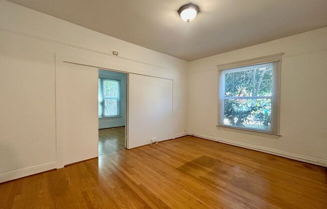 3922 WHITMAN