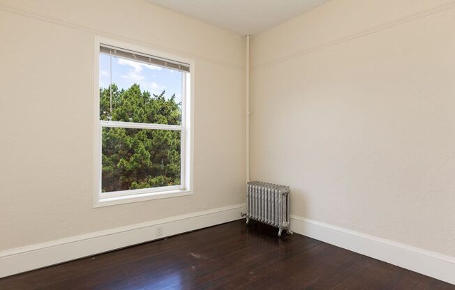 1 bed, 1 bath, 581 sqft, $1,895, Unit 303
