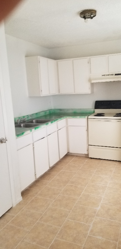 4223 WOODMANOR