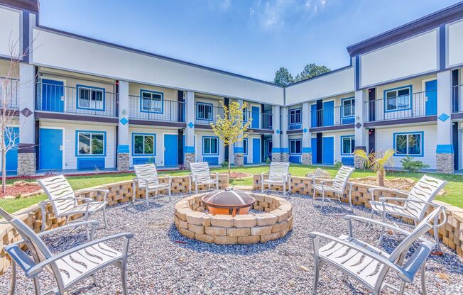 Studio, 1 bath, 300 sqft, $745