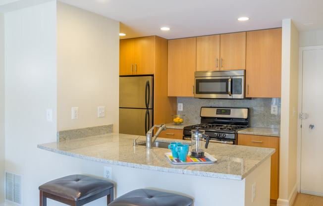 1 bed, 1 bath, 600 sqft, $3,500, Unit 0304