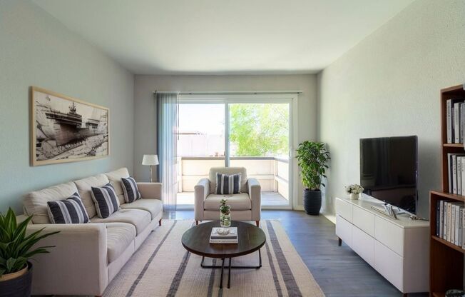 Pinewood Apartments