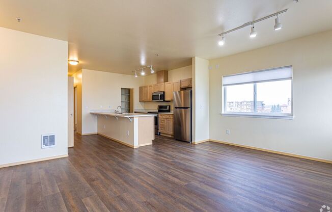 2 beds, 2 baths, 1,022 sqft, $2,450, Unit 501