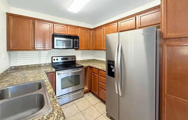 Spacious 3BR/2BA Condo in Rancho San Diego – Prime Location!