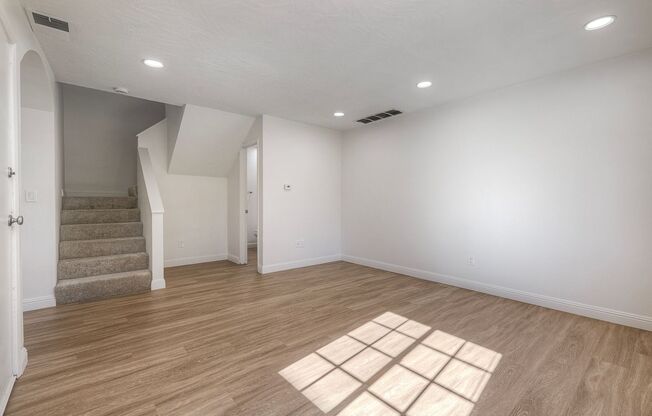 2 beds, 1.5 baths, 1,125 sqft, $2,495, Unit I-03