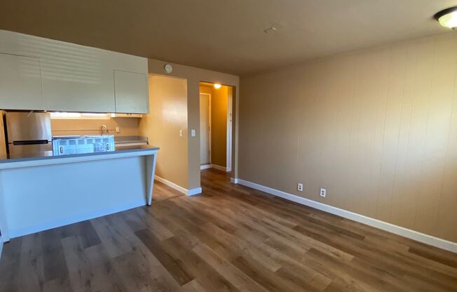 1 Bedroom, 1 bathroom Upstairs Apartment close to SJSU