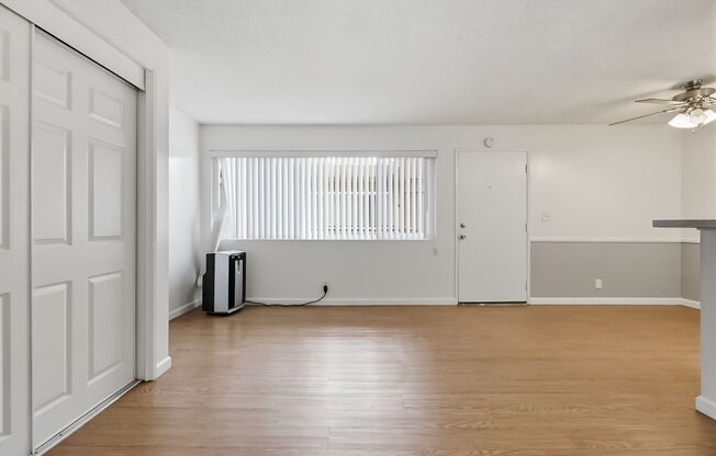 Studio, 1 bath, 476 sqft, $1,795, Unit 07
