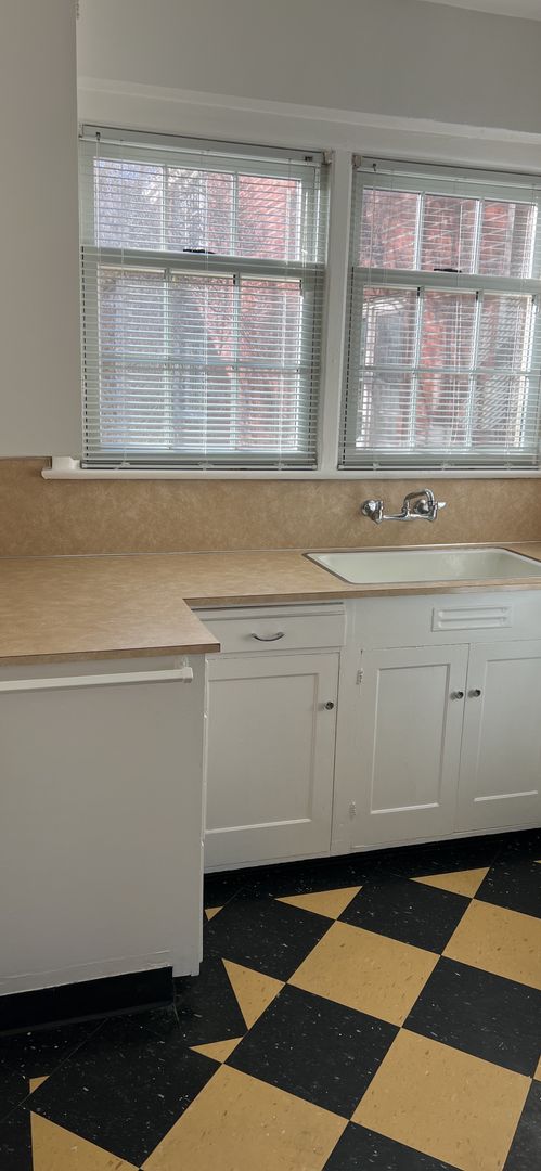 1 bed, 1 bath, $1,499, Unit 5440-2