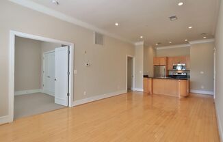 2 beds, 2 baths, 900 sqft, $3,995, Unit 409