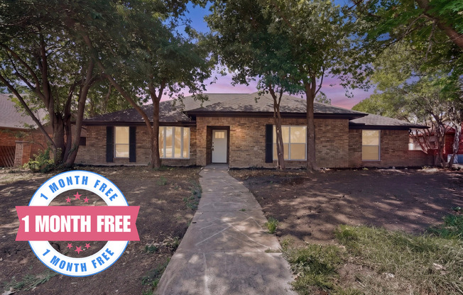2308 CHAMBERLAIN DR