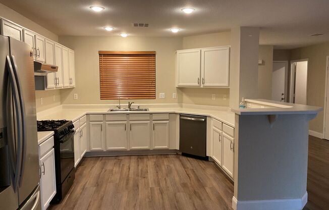 Great 1 story home, 3brs, 2bth, 2cg